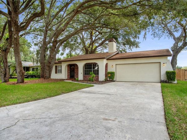 2217 BOXWOOD WAY, BRANDON, FL 33511