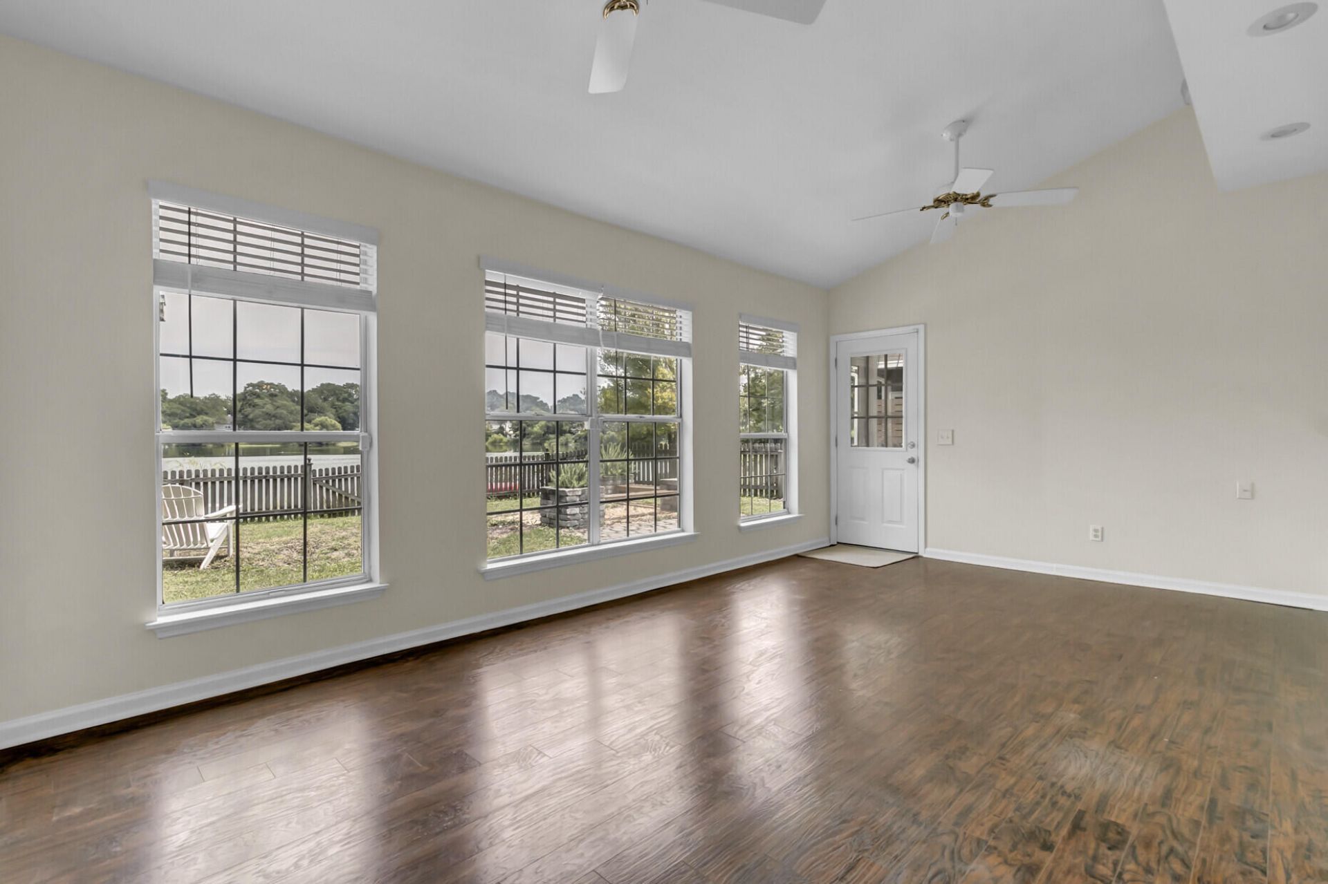 1569 Harborsun Drive Photo 13