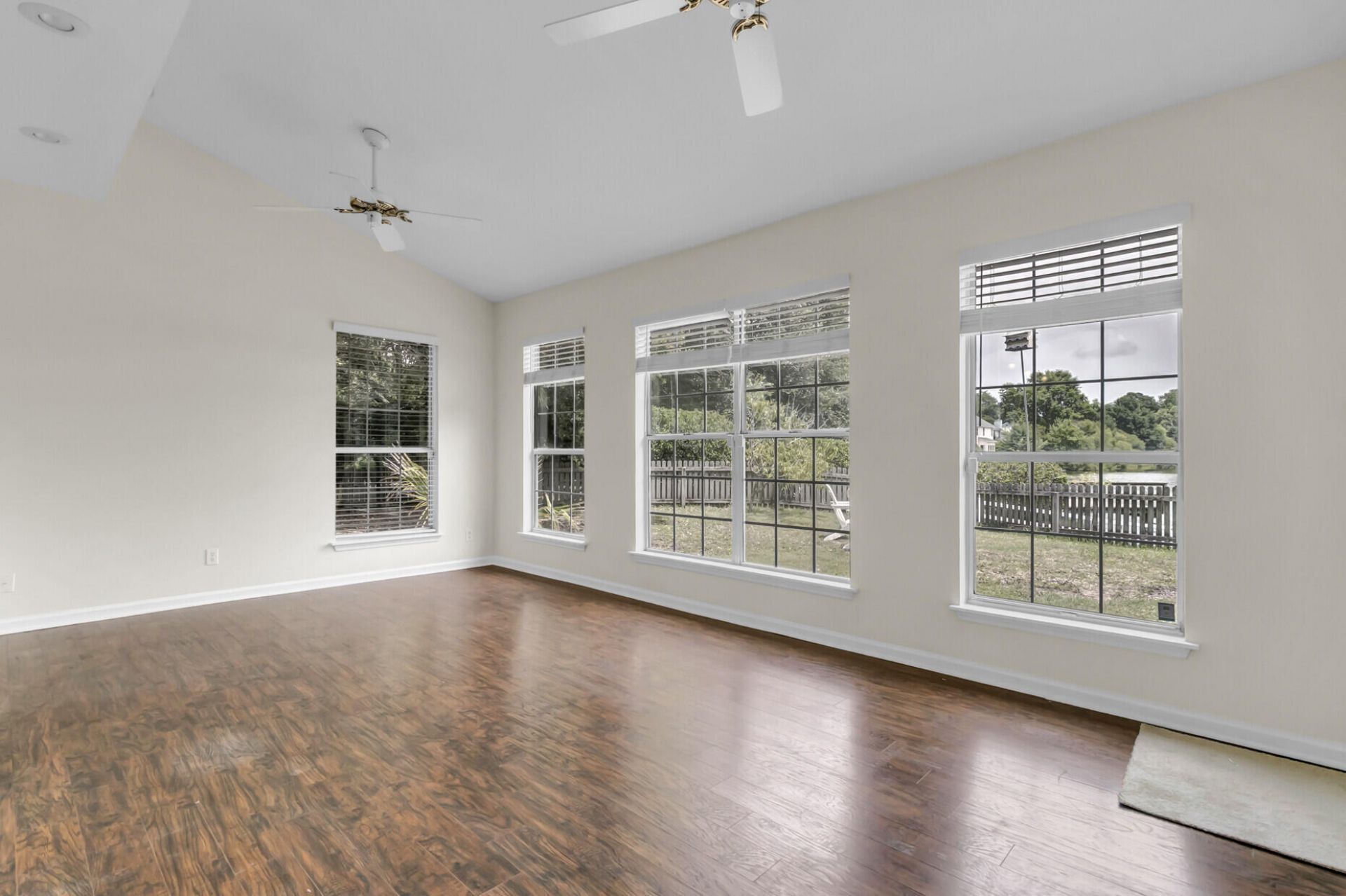 1569 Harborsun Drive Photo 14