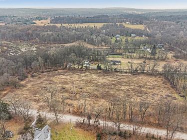 8881 Merrill Road, Webster Twp, MI 48189
