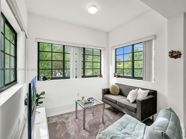 1901 S Le Jeune Rd , Unit 3, Coral Gables, FL 33134