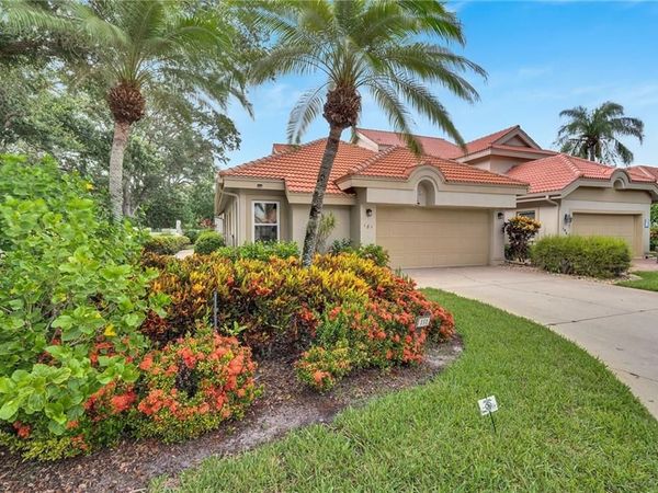 181 Napa Ridge RD E, Unit 35, NAPLES, FL 34119
