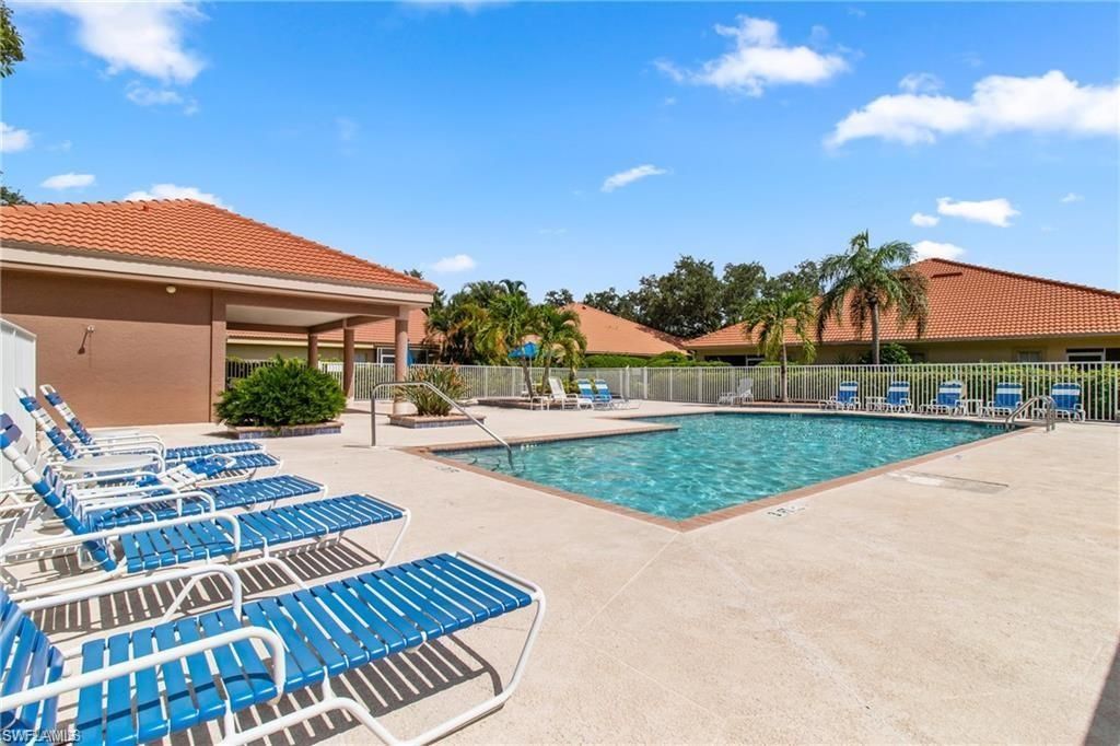 181 Napa Ridge Rd E, Unit 35, Naples, FL 34119 Photo