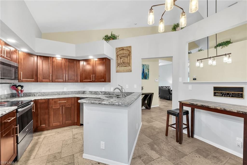 181 Napa Ridge Rd E, Unit 35, Naples, FL 34119 Photo