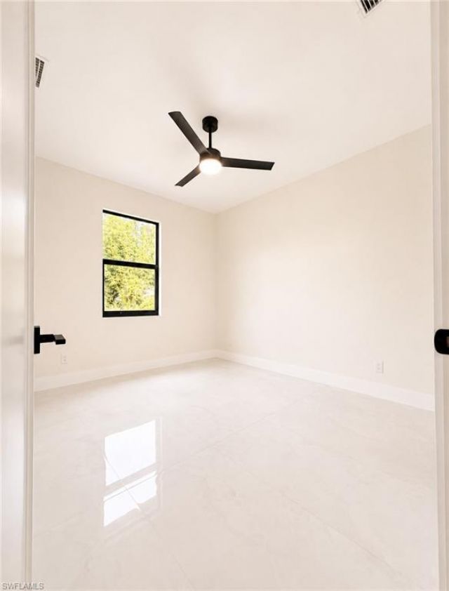 106 Hamilton Ave, Lehigh Acres, FL 33936 Photo