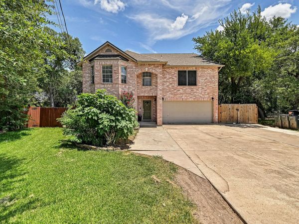 104 N Sumac LN, Georgetown, TX 78633