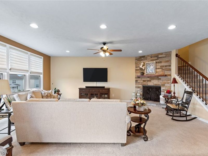 49 Garnett, Akron, OH 44321 Photo 7