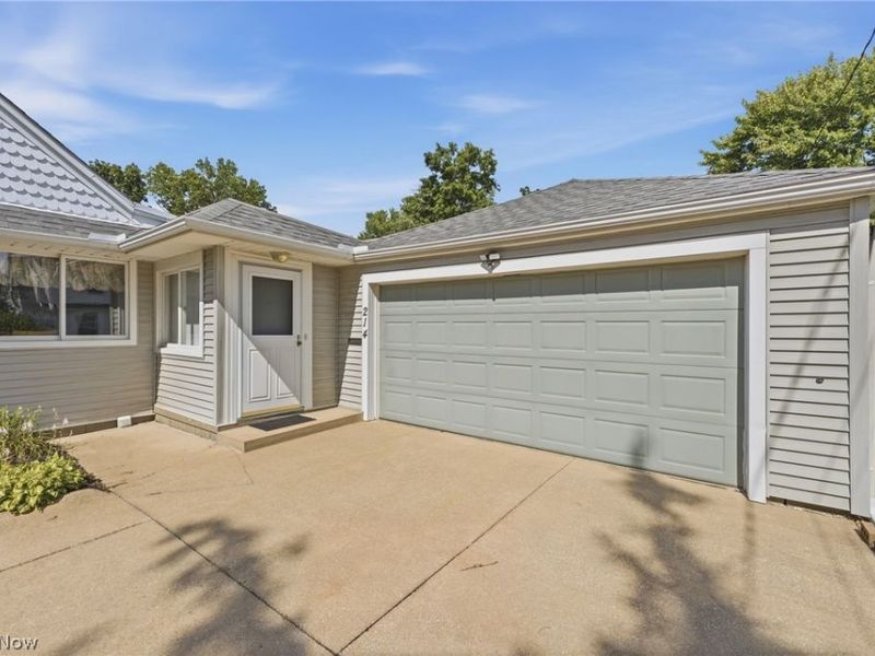 214 Grandview Avenue NW, Canton, OH 44708 Photo 6