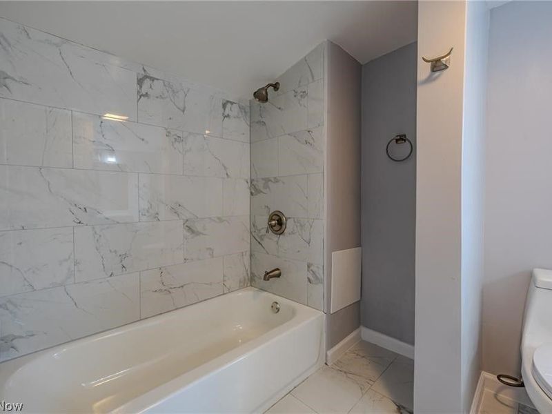 34469 Roberts Road, Eastlake, OH 44095 Photo 13