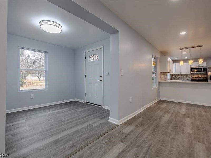 34469 Roberts Road, Eastlake, OH 44095 Photo 4