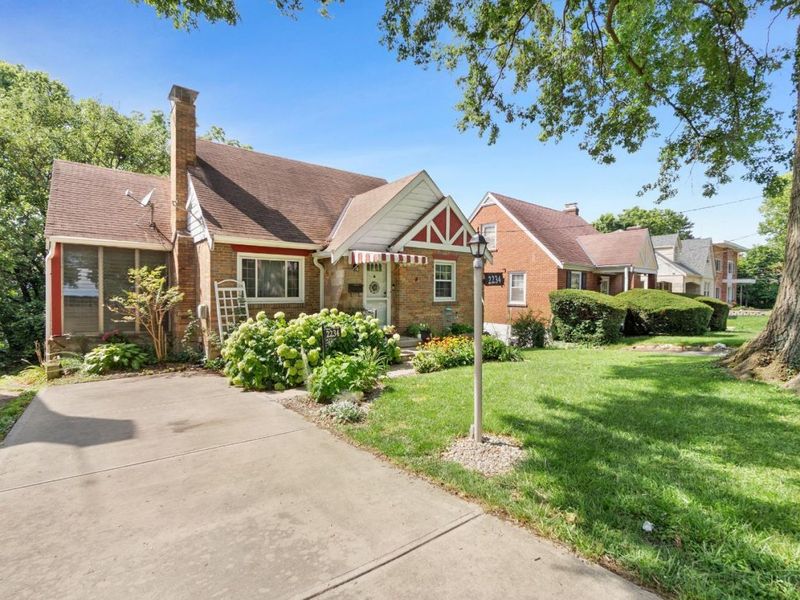 2234 W North Bend Road, Cincinnati, OH 45239 Photo 2