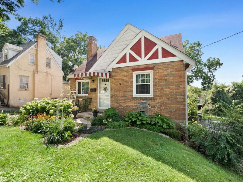 2234 W North Bend Road, Cincinnati, OH 45239 Photo 3
