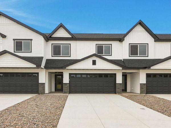1106 45th Avenue NE, Saint Cloud, MN 56304