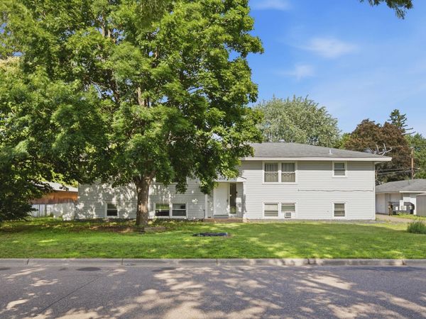 5116 Edgewood Avenue N, Crystal, MN 55428