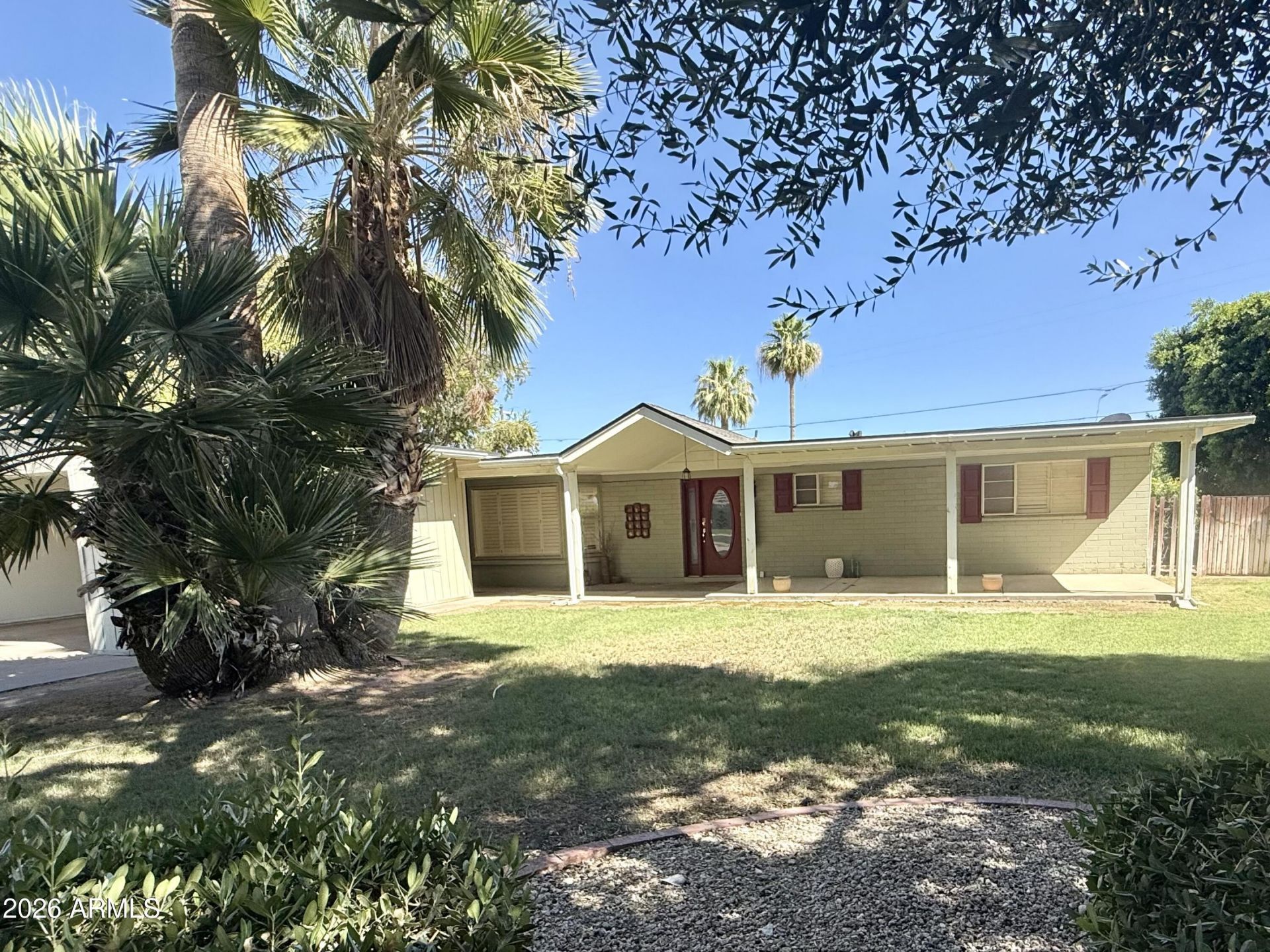 841 E Hayward Avenue, Phoenix, AZ 85020 Main Photo