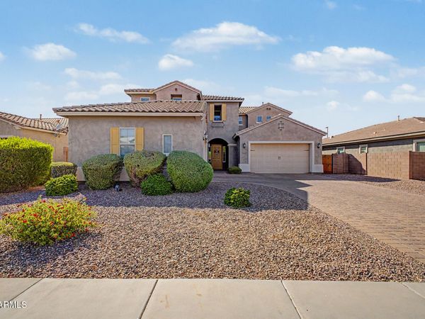 2528 E TOMAHAWK Court, Gilbert, AZ 85298