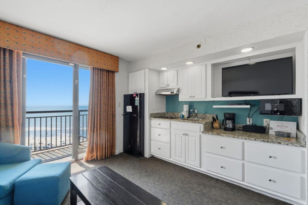 4800 S Ocean Blvd. Photo 6