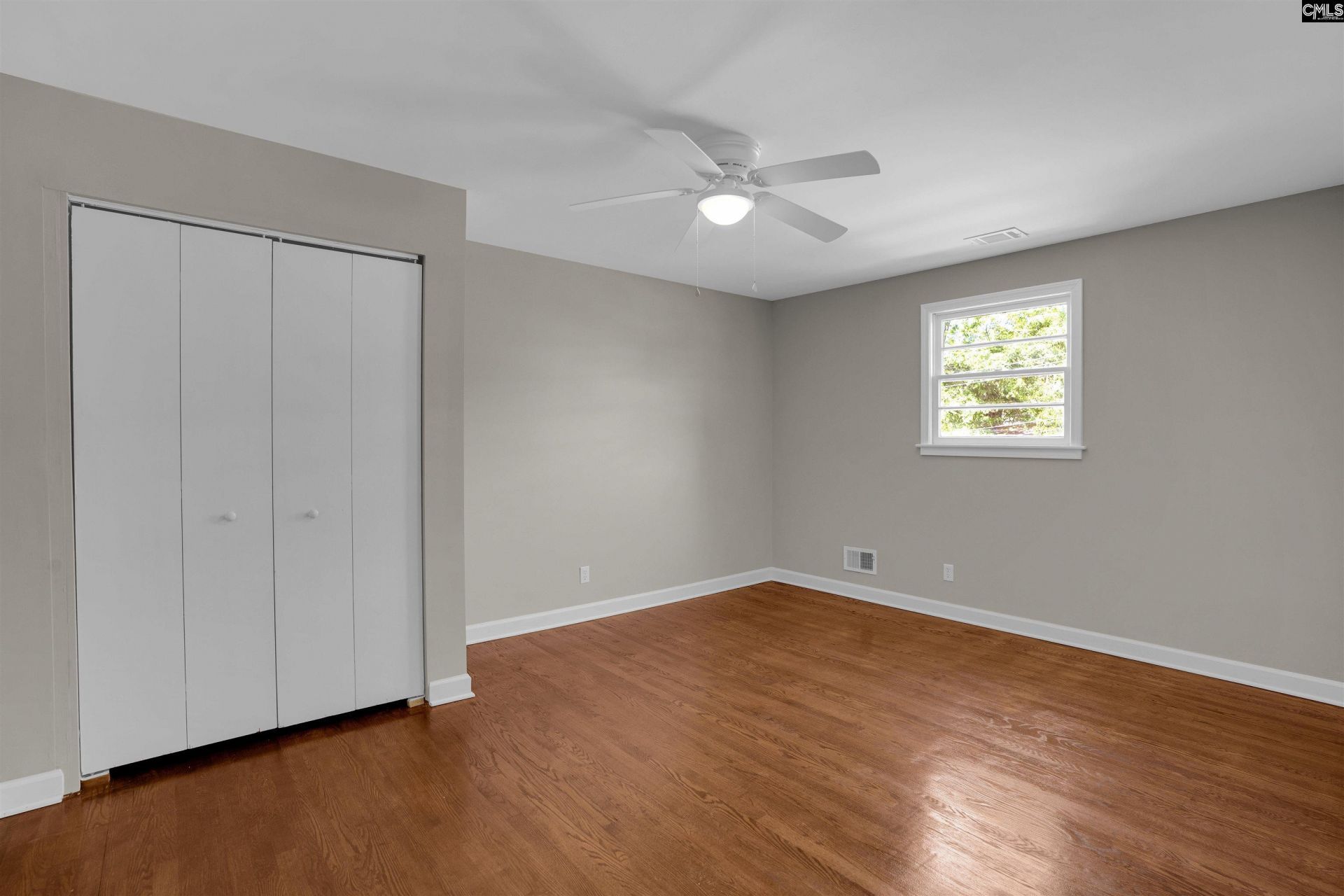 4128 Grand Street  Photo 16