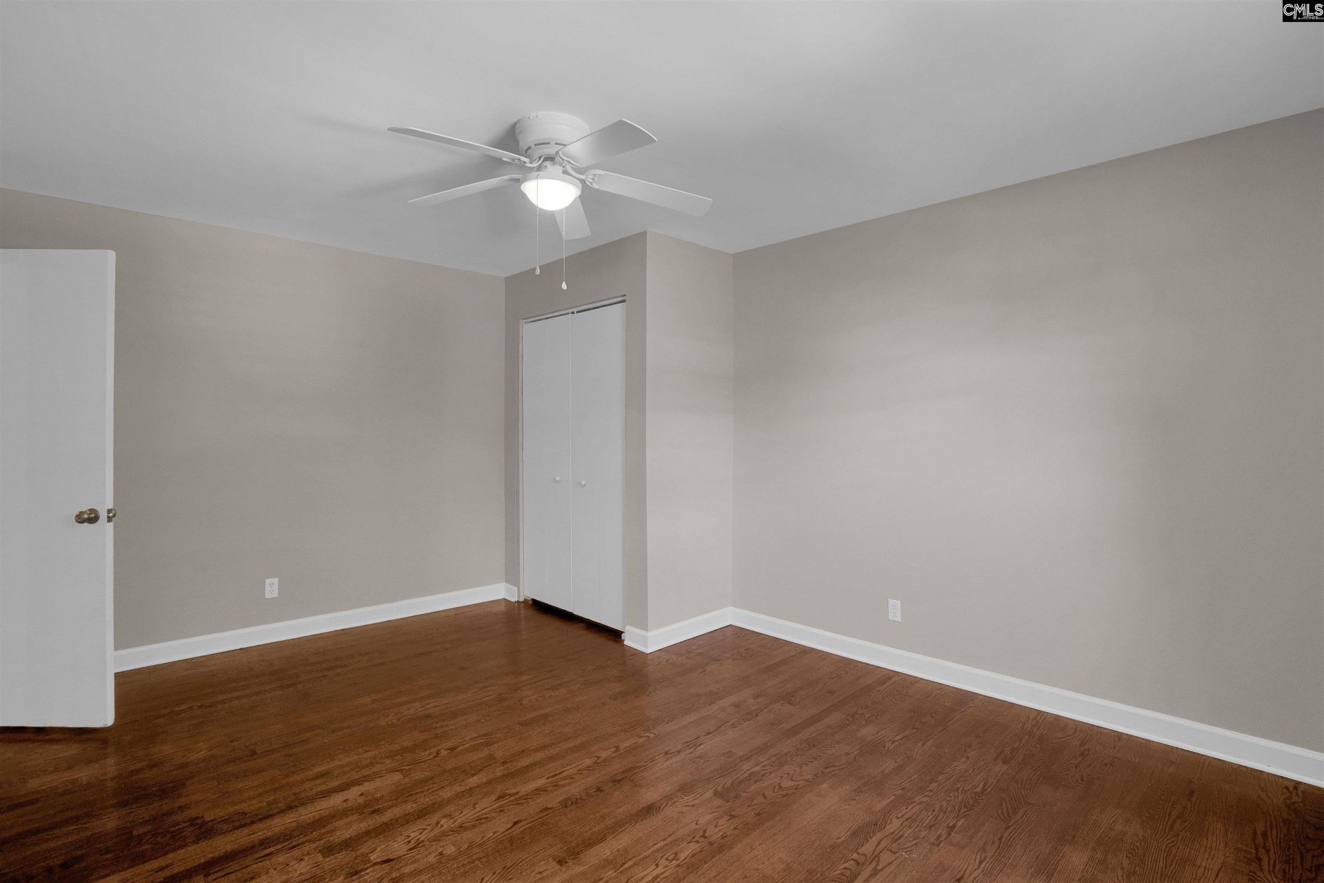 4128 Grand Street  Photo 17