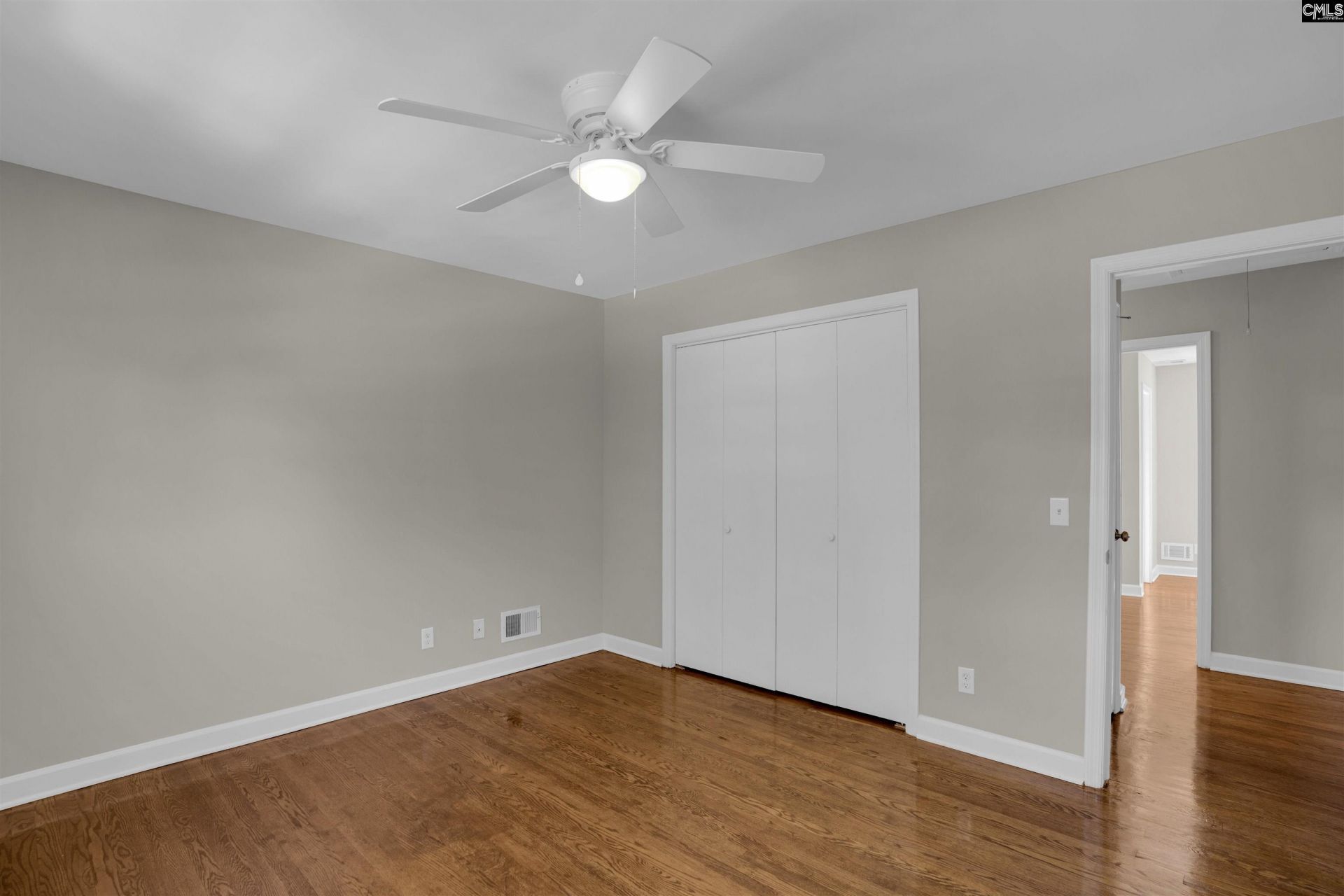 4128 Grand Street  Photo 19
