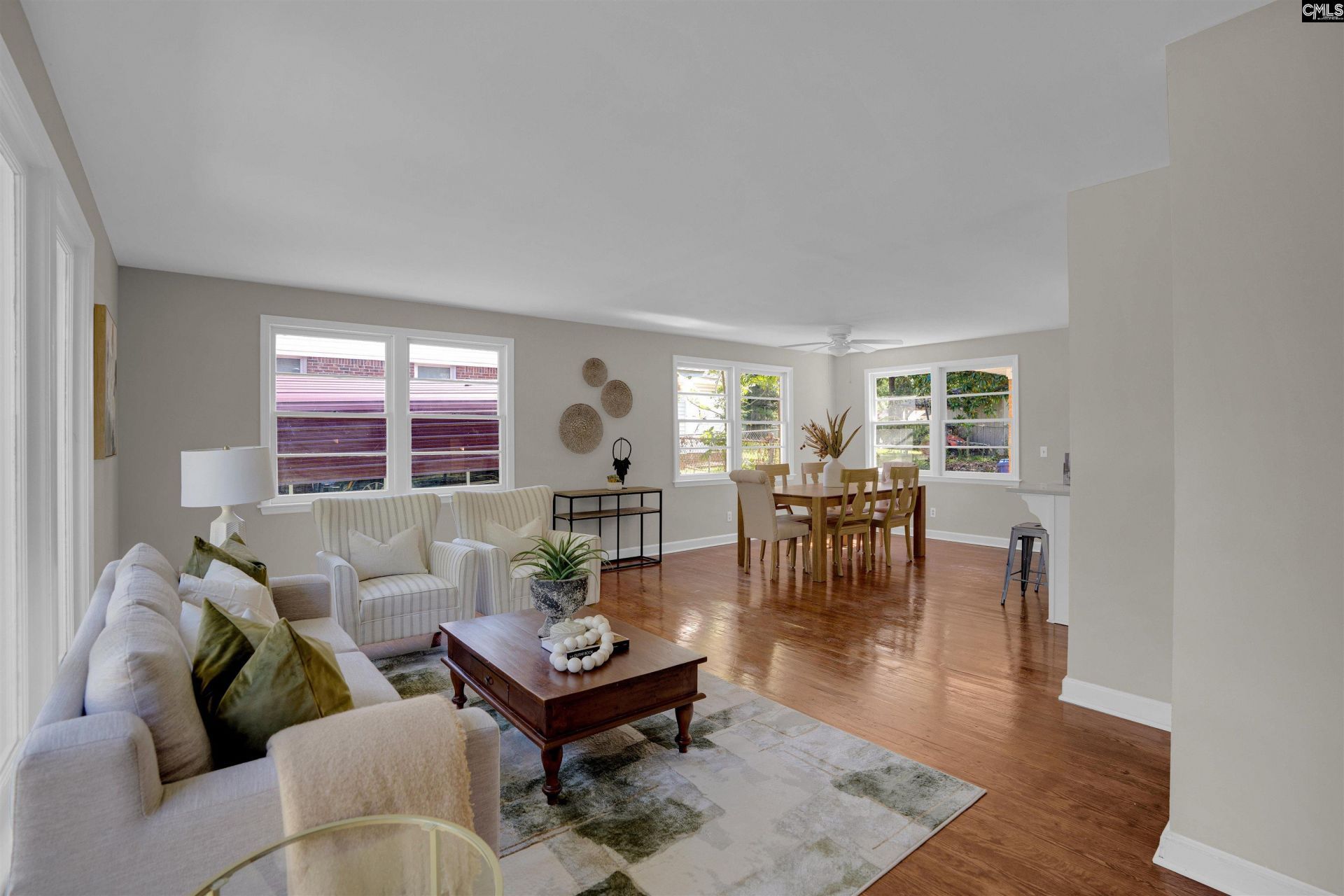 4128 Grand Street  Photo 4