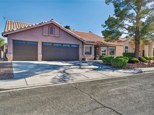 1929 Golden Vista Drive , Las Vegas, NV 89123