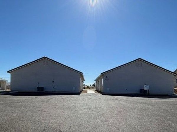 1060 Hall Avenue , Pahrump, NV 89048