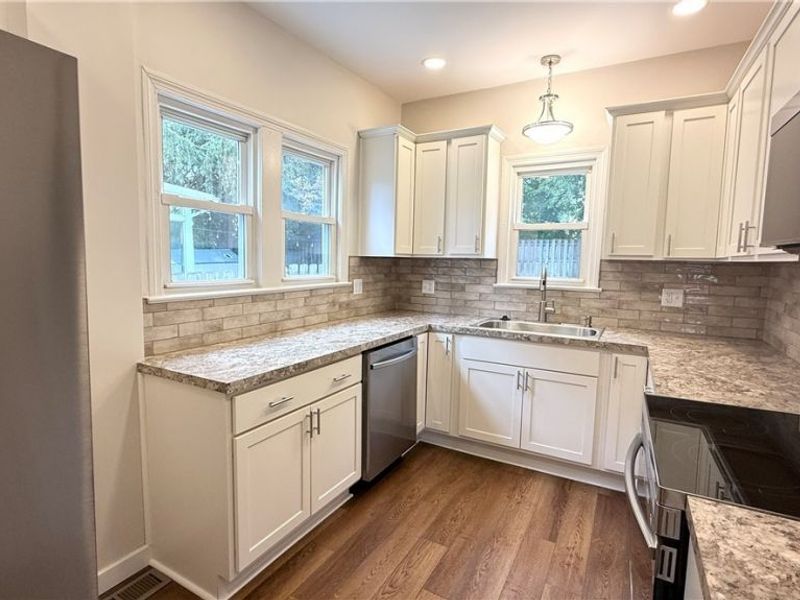 1839 17th Street, Cuyahoga Falls, OH 44223 Photo 8