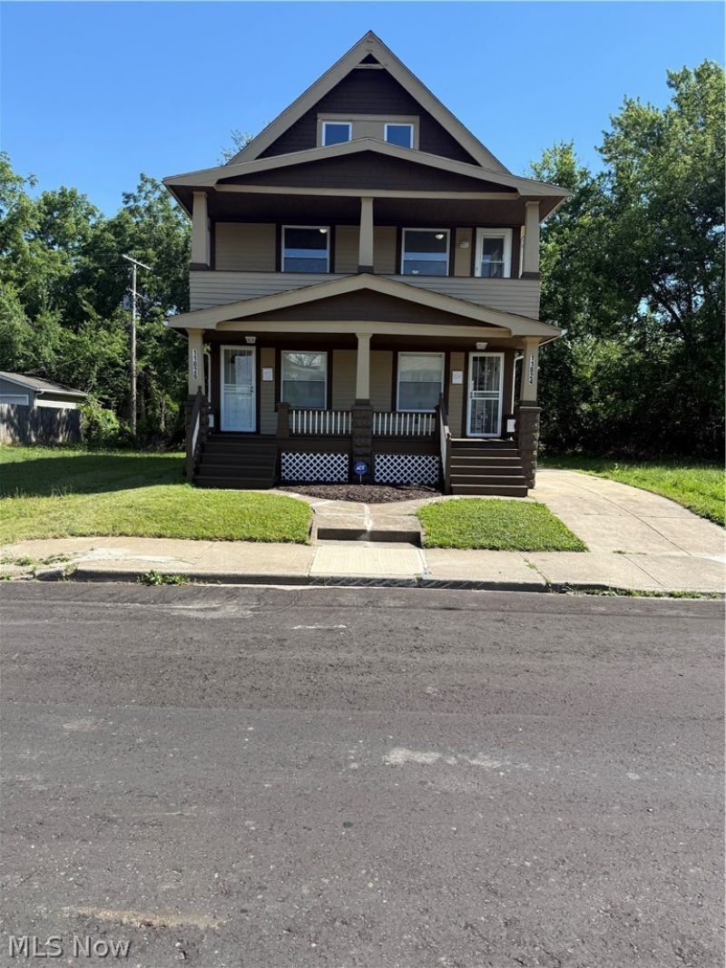 11824 Honeydale Avenue, Cleveland, OH 44120 Main Photo