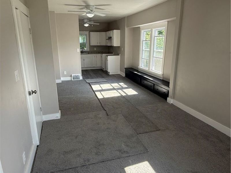 11824 Honeydale Avenue, Cleveland, OH 44120 Photo 11