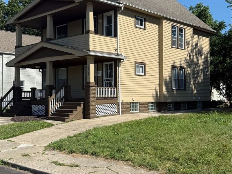 11824 Honeydale Avenue, Cleveland, OH 44120 Photo 4