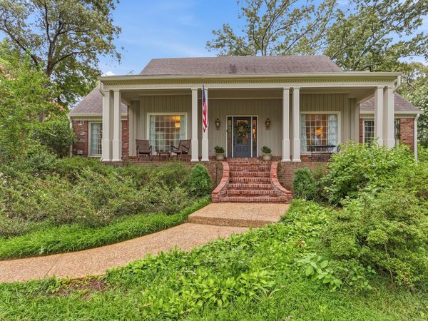 2145 ROLLING VALLEY DR, Germantown, TN 38138