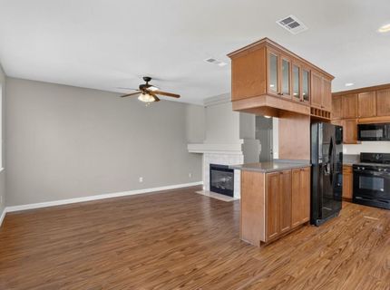 8874 Mandalay Way, Elk Grove, CA 95624 Photo