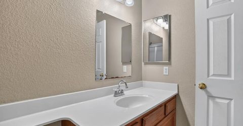 8874 Mandalay Way, Elk Grove, CA 95624 Photo