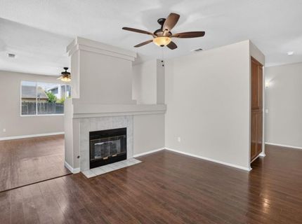 8874 Mandalay Way, Elk Grove, CA 95624 Photo