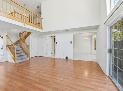 632 Florin Rd, Sacramento, CA 95831 Photo