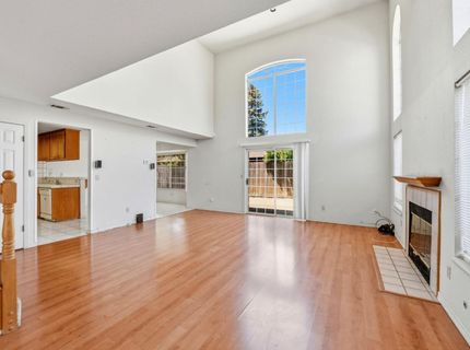 632 Florin Rd, Sacramento, CA 95831 Photo