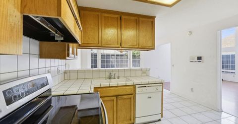 632 Florin Rd, Sacramento, CA 95831 Photo