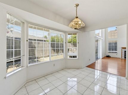 632 Florin Rd, Sacramento, CA 95831 Photo