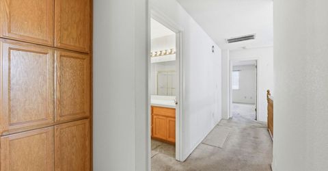 632 Florin Rd, Sacramento, CA 95831 Photo