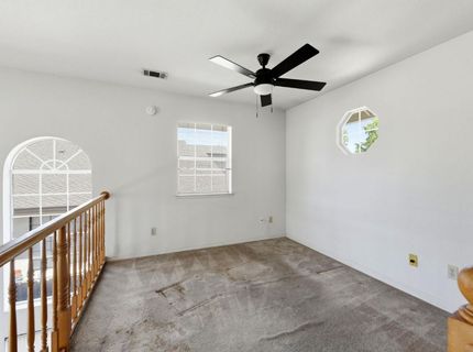 632 Florin Rd, Sacramento, CA 95831 Photo