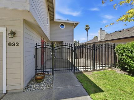 632 Florin Rd, Sacramento, CA 95831 Photo