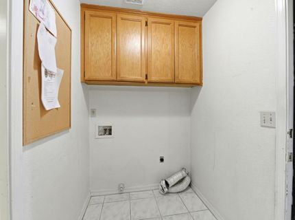 632 Florin Rd, Sacramento, CA 95831 Photo