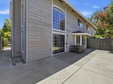 632 Florin Rd, Sacramento, CA 95831 Photo