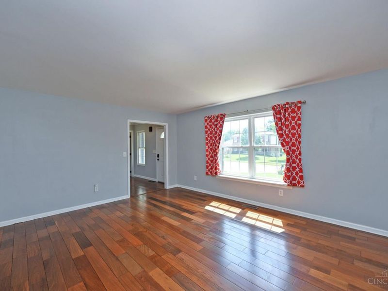 4851 Brantford Court, West Chester, OH 45069 Photo 8