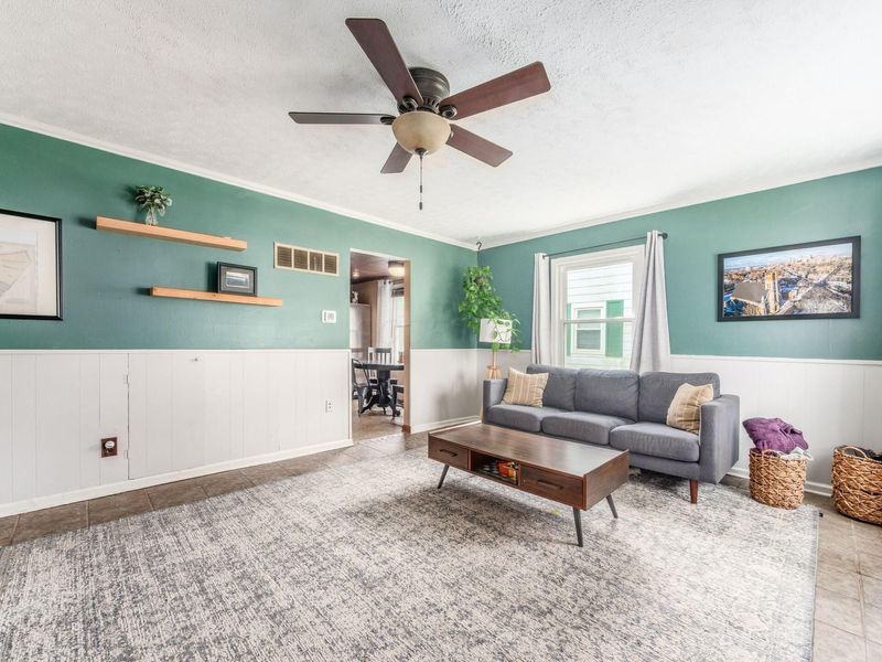 3774 Eisenhower Road, Columbus, OH 43224 Photo 5