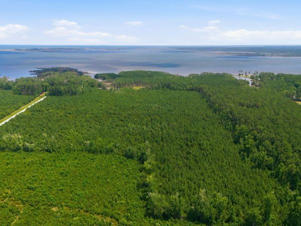 0 Upper Neck Road , Bayboro, NC 28515