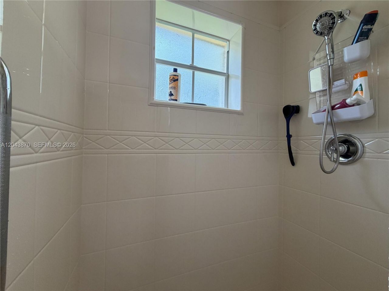 11415 Lakeview Dr, Unit 2-D, Coral Springs, FL 33071 Photo