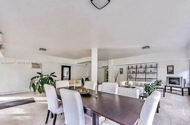 1420 Pennsylvania Ave , Unit 210, Miami Beach, FL 33139 Photo