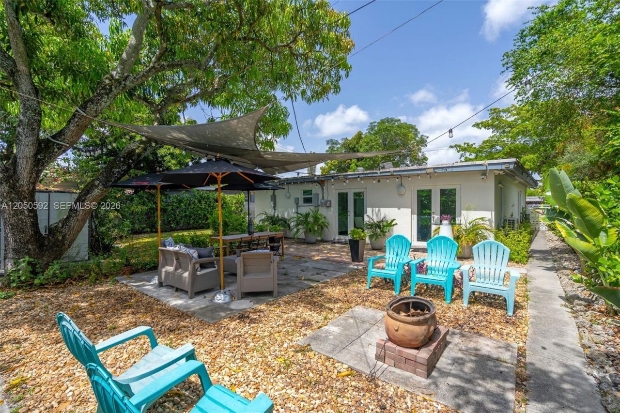 12685 NW Miami Ct, North Miami, FL 33168 Photo